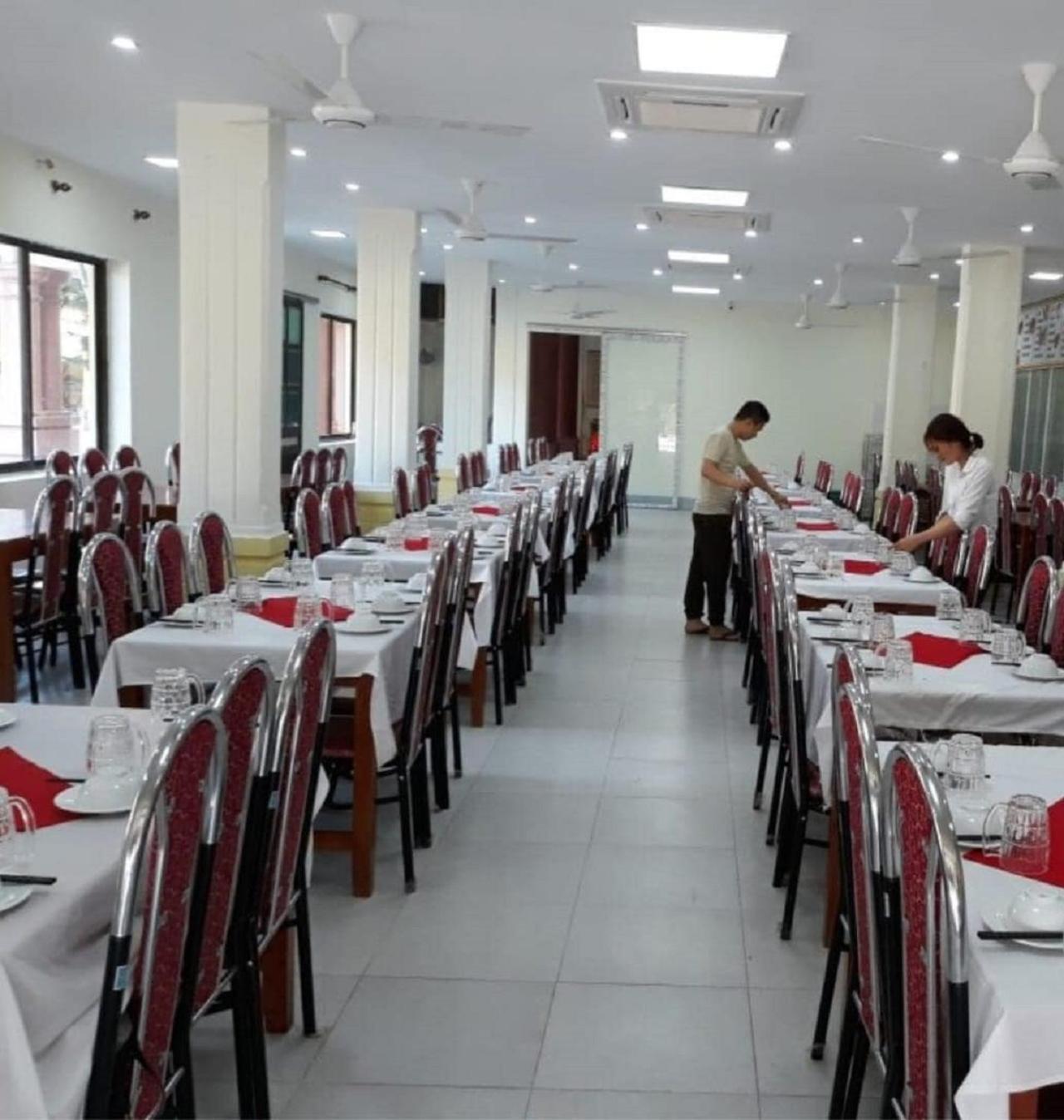 Khach San Vien Dong Hotel Cửa Lò Екстериор снимка