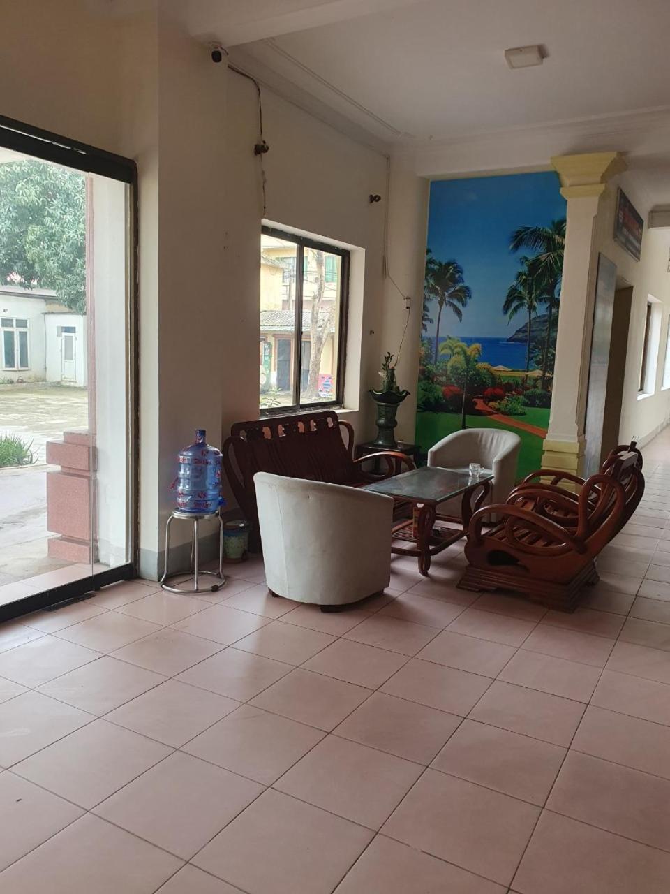Khach San Vien Dong Hotel Cửa Lò Екстериор снимка