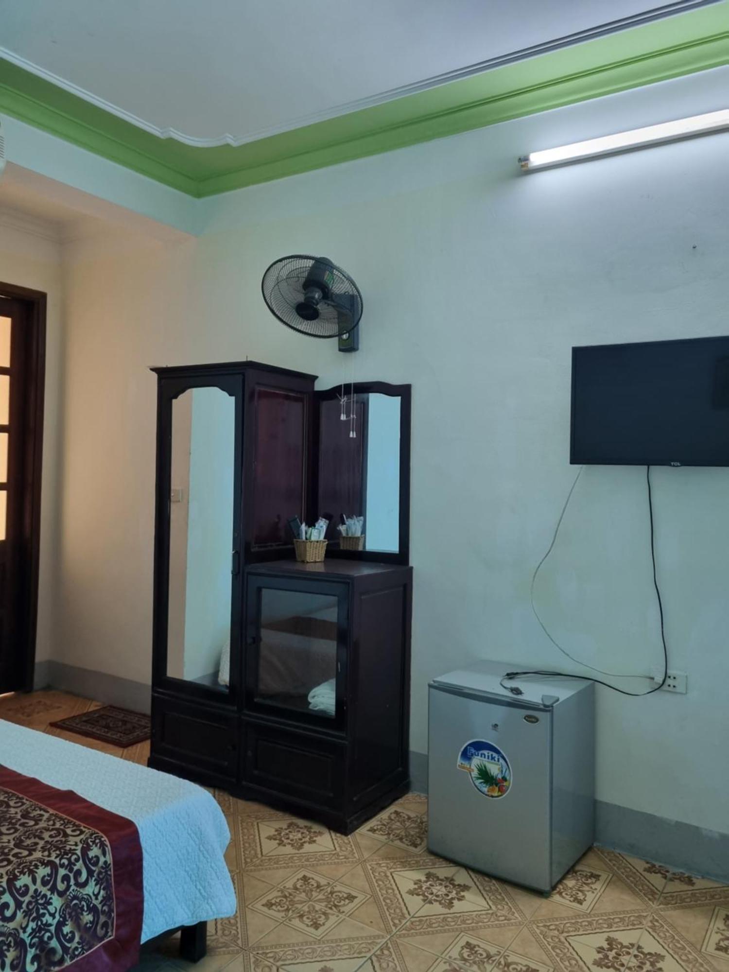 Khach San Vien Dong Hotel Cửa Lò Екстериор снимка